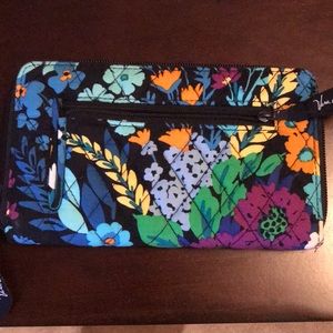 Vera Bradley wallet